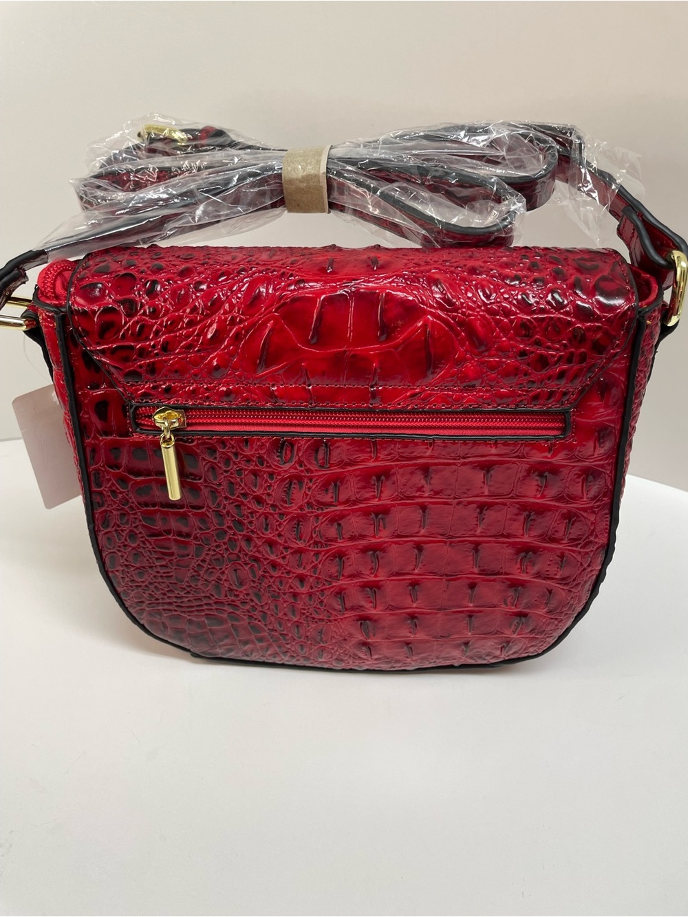 Red Croc-Embossed Crossbody Bag with Gold Turn-Lock NWT - Picture 6 of 8